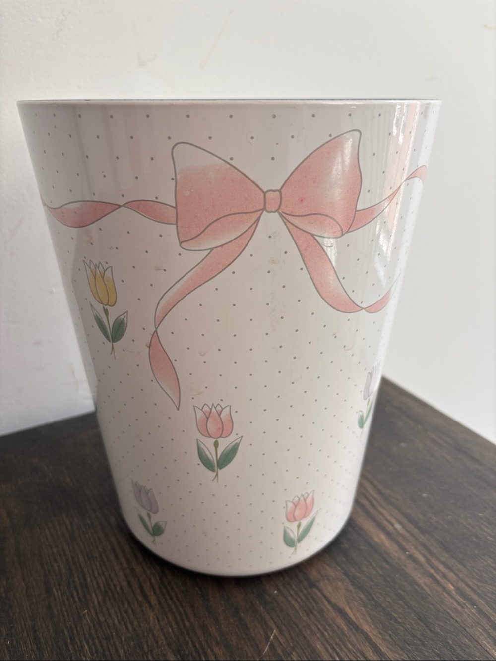 Vintage Andre Richard wastebasket, cream w/ribbon, tulips, pastels, 8x10”